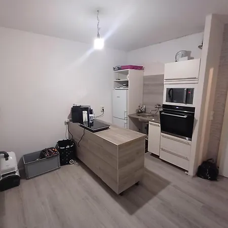 Ferien-arbeiterwohnung-suhl